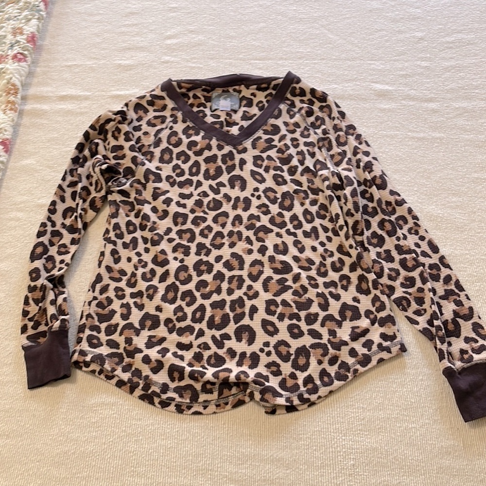 Pj Couture 2pc Leopard Print Set. P/5/A1313 - image 4